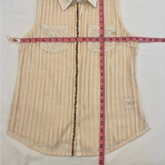 Miss Me Button Down Lace Beaded Embellished Shirt Top Size Large - Picture 15 of 15